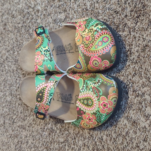 Birki's By Birkenstock Mary Jane Clogs - Picture 4 of 6